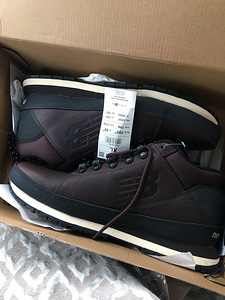 New balance (1 фото из 1)
