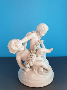 Porcelain de Sevres - Игра путти - Фарфор (4 фото из 5)