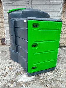 Новый резервуар для топлива - 2500L (1 фото из 8)