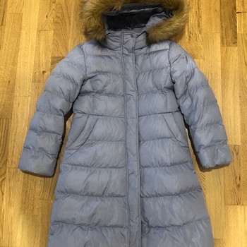 Uniqlo зим. пальто для девочки, р 128 (7-8)