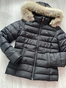 Tommy Jeans jope S (1 фото из 2)