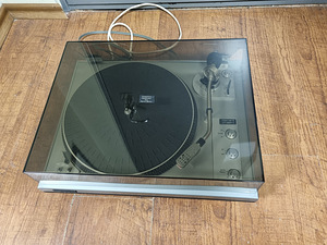 Garrard GT35P-1 2-Speed Belt-Drive Record Player (2 foto / 3)