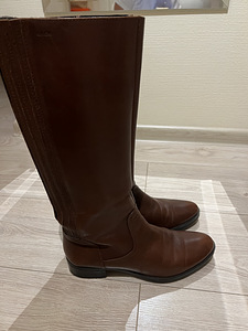 Geox (1 foto / 4)