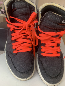 Jordan 1 (3 фото из 4)