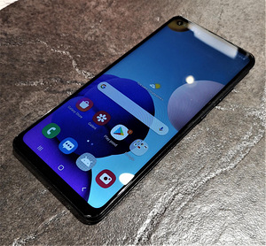 Мобильный телефон Samsung Galaxy A21s 32GB (SM-A217F/DSN) (2 фото из 8)