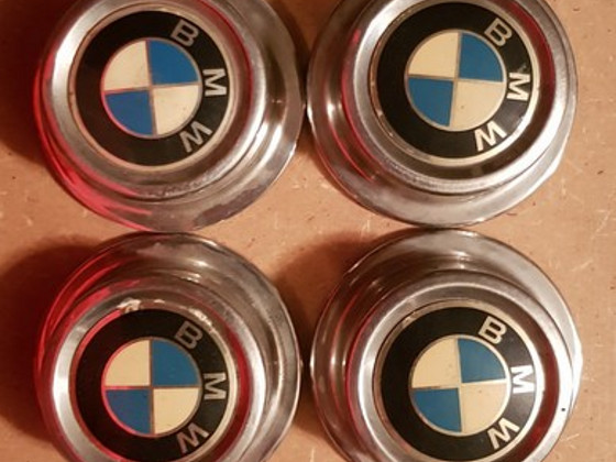 Старые грязезащитные щитки BMW