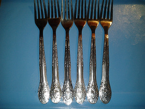 Komplekt (3 foto / 8)
