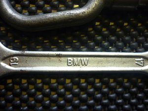 Buksirova4niy krjuk BMW (3 foto / 10)
