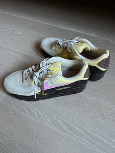 Uued Nike tossud (2 фото из 4)