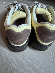 Uued Nike tossud (4 фото из 4)