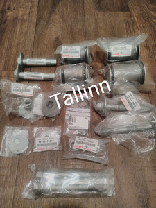 Toyota Land Cruiser 200 48654-60040 48655-60040 48409-34041 (2 foto / 9)