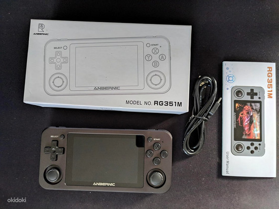 Nintendo (портативная игровая консоль RG351M)