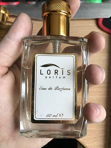 Loris парфюм для женщин (1 фото из 8)