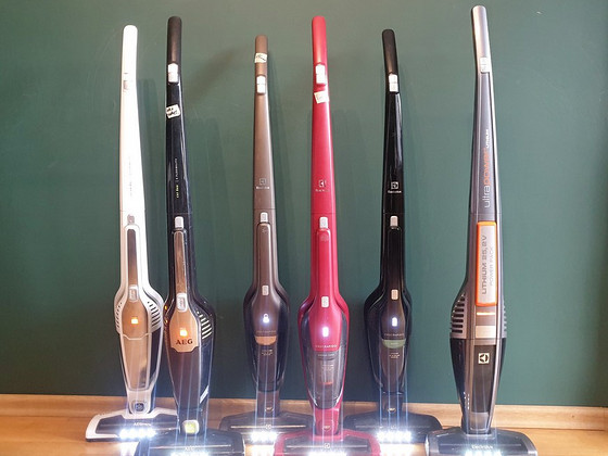Замена аккумулятора, пылесос Philips, Bosch, Electrolux