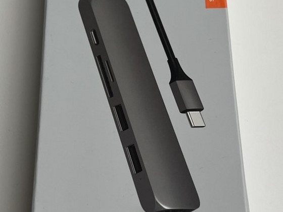 Satechi SLIM ALUMINUM TYPE-C MULTI-PORT ADAPTER V2
