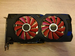 RX 570 4GB OC (XFX) (1 foto / 4)