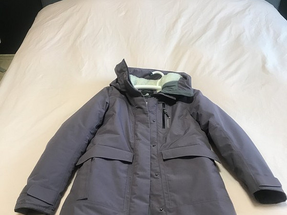 Didriksons Purple Woman Winter Coat (size 34)