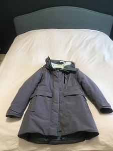 Didriksons Purple Woman Winter Coat (size 34) (1 foto / 4)