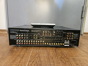 Rotel RSP-1066 Eelvõimendi (6 foto / 6)