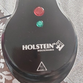 Mini pannkoogivalmistaja pistikupesaga - adapter