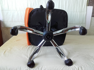 New computer chair (maximum 75kg) (1 foto / 3)