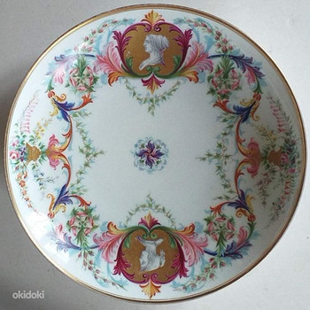 Sevres Louis Philippe - Softpaste porcelain