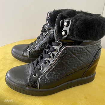 Guess /Crocs saapad /kummikud