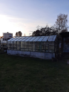 Klaasist kasvuhoone (4 foto / 4)