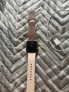 Apple (1 фото из 2)
