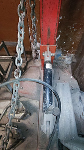 Korpuse kapoti alus / elling - Autorobot Micro (7 foto / 9)