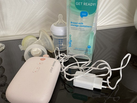 Молокоотсос Philips Avent (электрический)