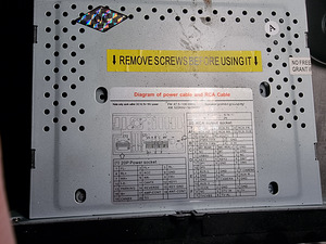 Auto multimeedia süsteem (5 foto / 5)