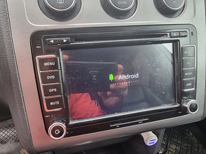 Auto multimeedia süsteem (3 foto / 5)