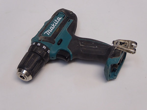 Аккумуляторная дрель-шуруповерт Makita DF331D (5 фото из 5)