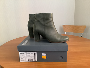 Продам полуботинки (1 фото из 3)