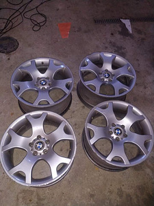 Диски х5 оригинал (3 фото из 3)