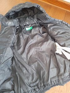 Benetton sulemantel 82, 12-18kuud (4 foto / 4)
