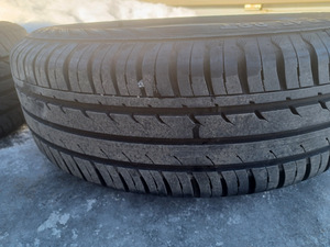 Правильная летняя резина на дисках Kumho 195 55 R15 4x100 (2 фото из 2)