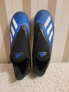 Adidas 40 putsad (1 foto / 2)