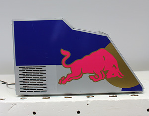 Холодильник Red Bull (1 фото из 4)