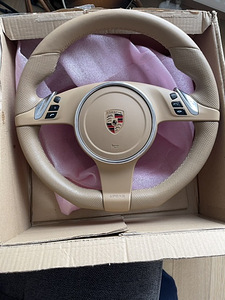 Porsche cayenne/panamera/cayman rool (1 foto / 3)