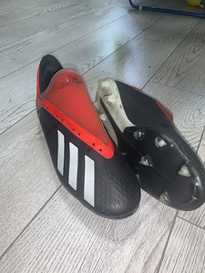 Adidas x 18.2 (1 фото из 4)