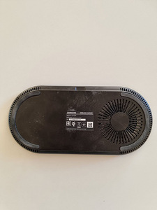 Samsung wireless charger model EP-P5200 (2 foto / 3)
