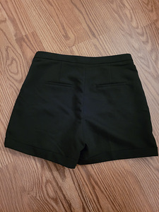 Lühikesed püksid H&M, suurus 40 (2 foto / 2)
