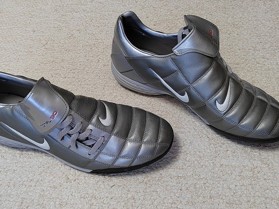 Бутсы Nike TOTAL 90