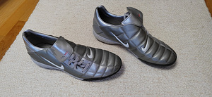 NIKE TOTAL 90 putsad (1 foto / 5)
