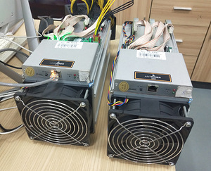 Asic antminer s9 (1 foto / 1)