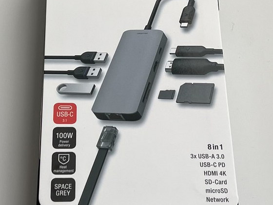 Unisynk 1 TO 8 USB-C Docking Hub , Space Gray / Silver