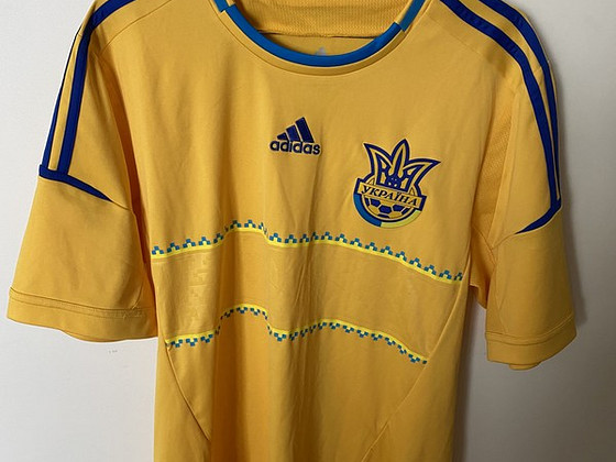 Украинская футболка