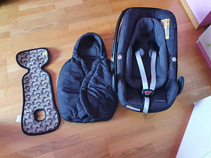 Автокресло maxi-Cosi Pebble plus (1 фото из 3)
